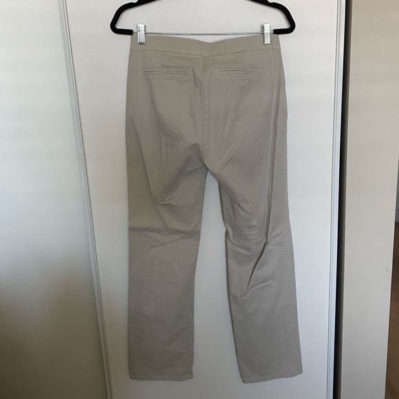 Thrifted low waisted beige/tan pants - Picture 2 of 4